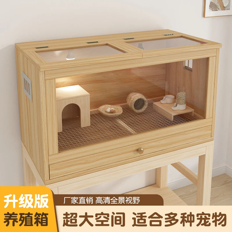 Grater Wood Breeding Box for Poultry and Small Pets