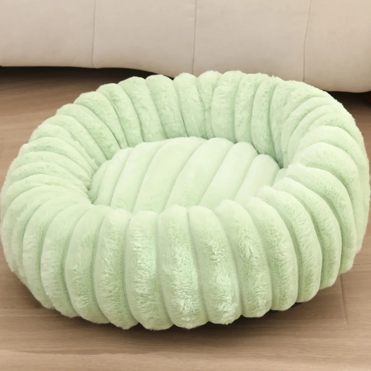NONECN Round Plush Pet Bed For Dogs And Cats Winter Warm Shelter